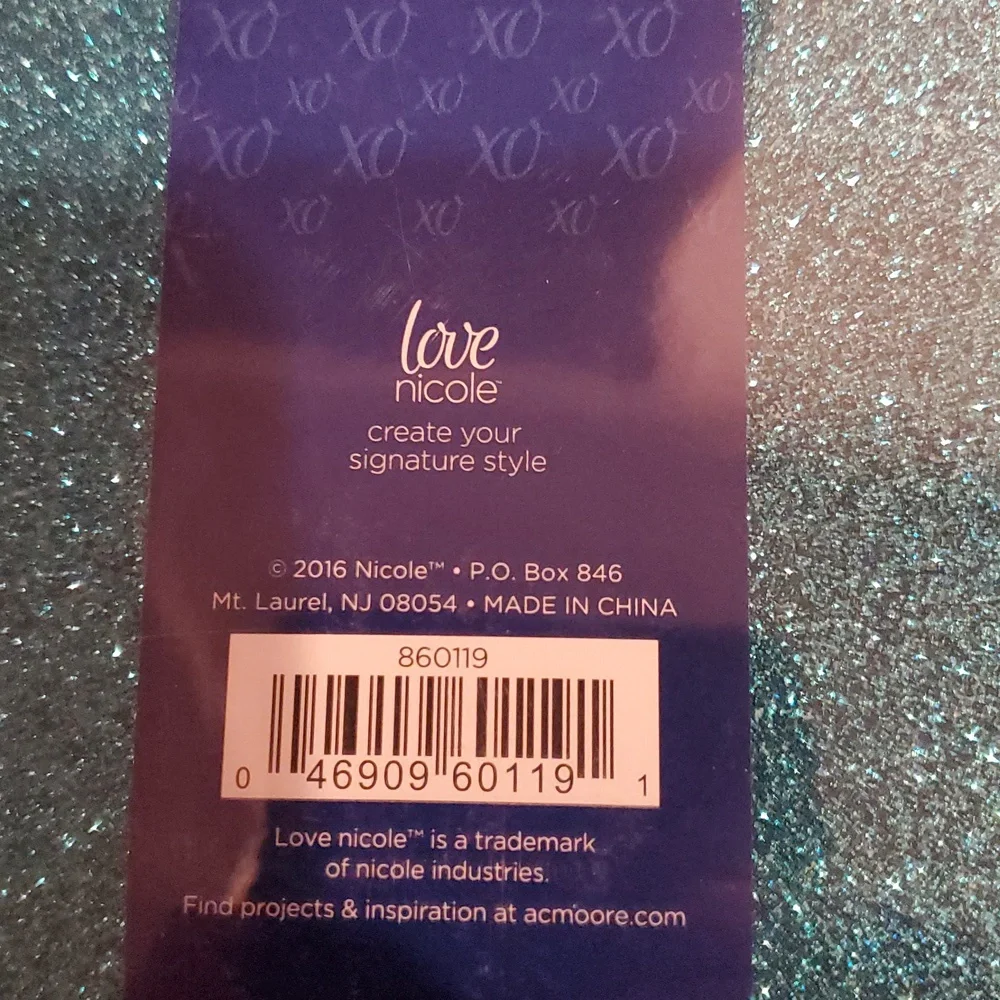 Love Nicole Glittery Blue Scrapbook
